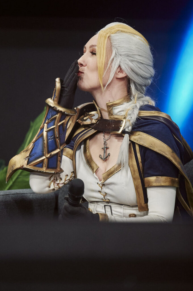 20221202 canon moments a 0272